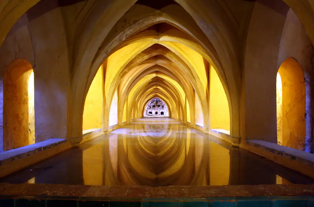 The vaulted underground pool of the Baths of Doña María de Padilla